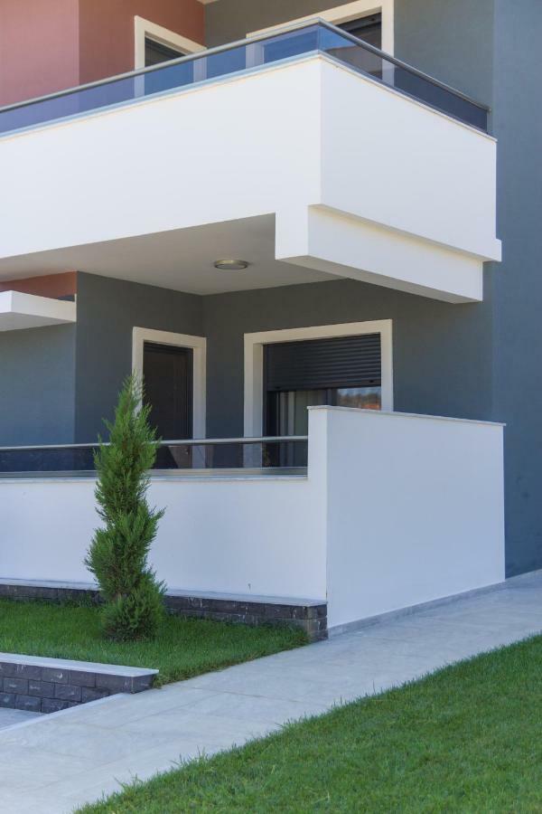 L&S House Daire Nikiti  Dış mekan fotoğraf